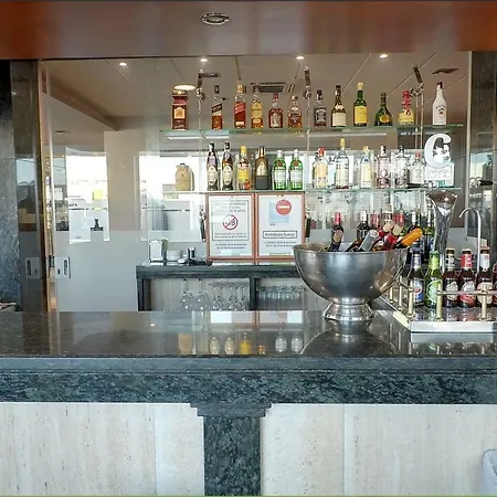 Moya Hotel